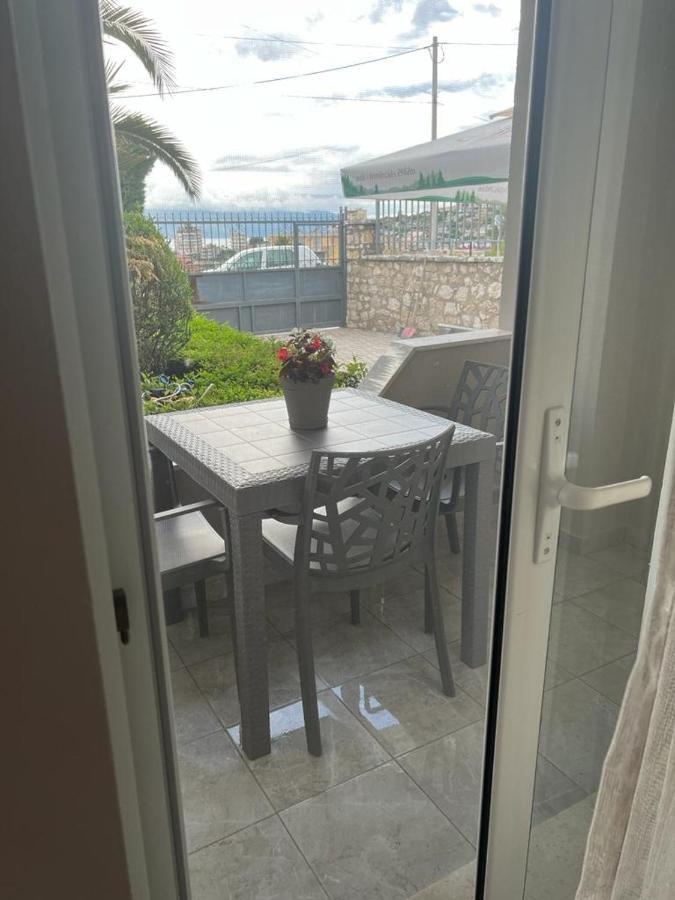 Vila Mateo Sarandë Exterior foto